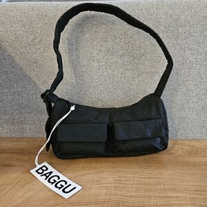 NWT Baggu Cargo Shoulder Bag Black
